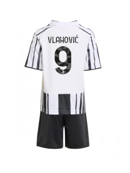 Juventus Dusan Vlahovic #9 Replika Hemmakläder Barn 2025-26 Kortärmad (+ byxor)